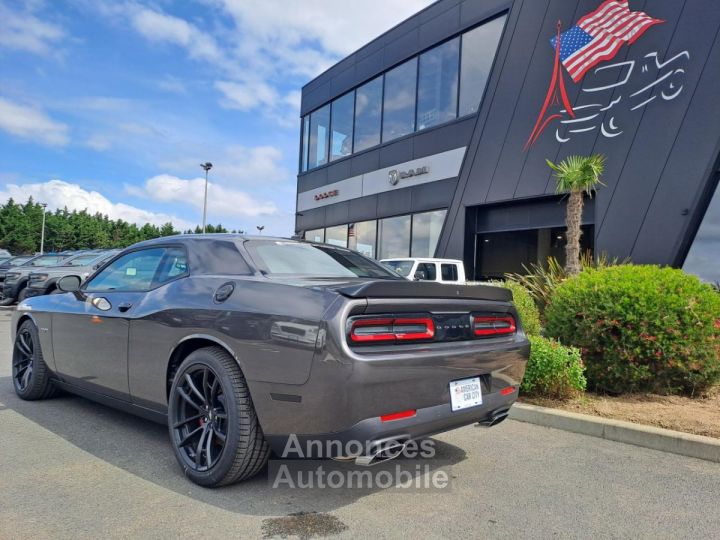Dodge Challenger R/T plus Shaker V8 5,7L - 3