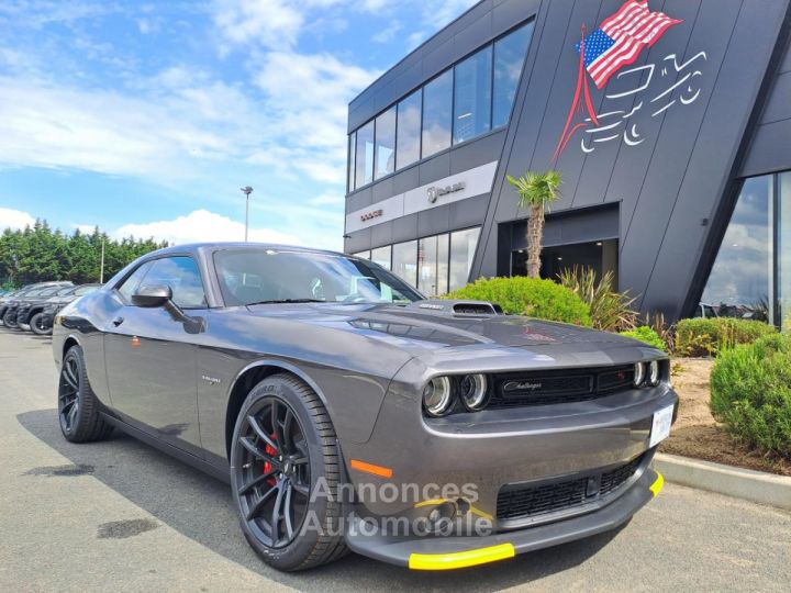 Dodge Challenger R/T plus Shaker V8 5,7L - 8