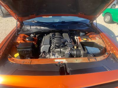 Dodge Challenger SRT8   - 8