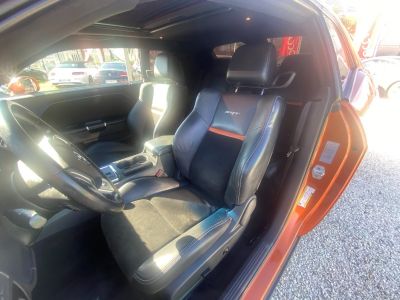 Dodge Challenger SRT8   - 11
