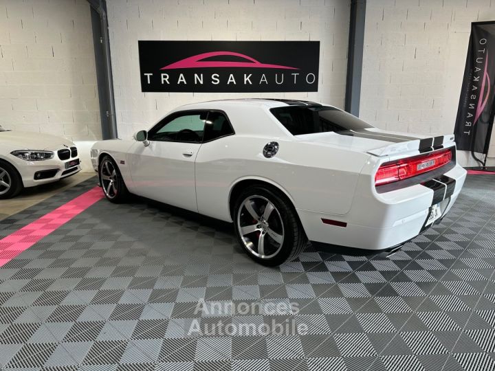 Dodge Challenger SRT8 HEMI V8 64 SRT8 Homologuée - 3