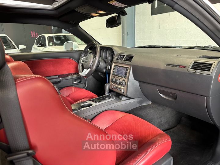 Dodge Challenger SRT8 HEMI V8 64 SRT8 Homologuée - 20