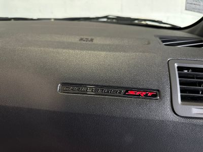 Dodge Challenger SRT8 HEMI V8 64 SRT8 Homologuée   - 25