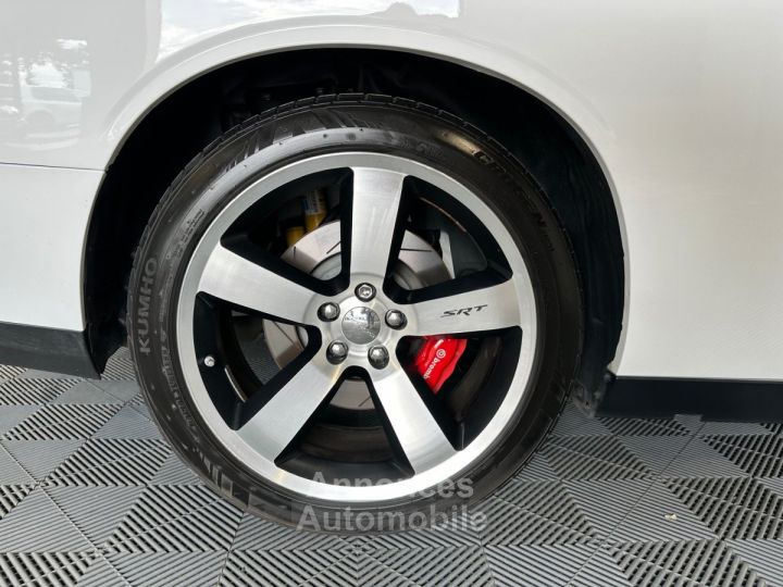 Dodge Challenger SRT8 HEMI V8 64 SRT8 Homologuée - 28