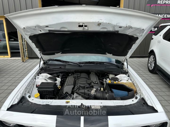 Dodge Challenger SRT8 HEMI V8 64 SRT8 Homologuée - 46