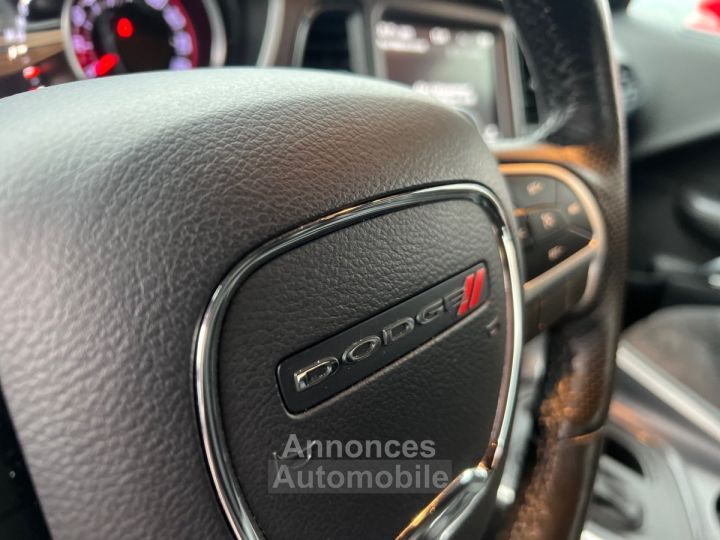Dodge Challenger V8 64 Scat Pack 492ch boîte automatique*DISPONIBLE ET VISIBLE SUR NOTRE PARC* 51900 Eur - 10