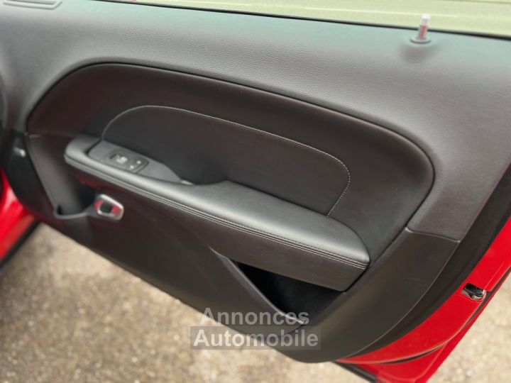 Dodge Challenger V8 64 Scat Pack 492ch boîte automatique*DISPONIBLE ET VISIBLE SUR NOTRE PARC* 51900 Eur - 21