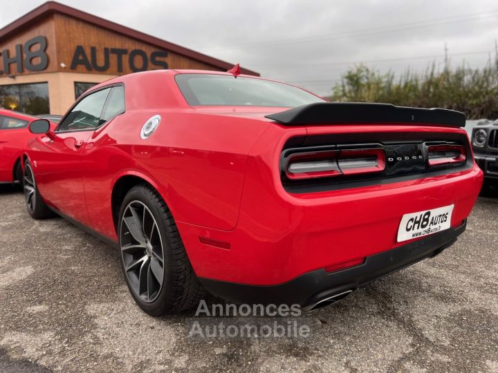 Dodge Challenger V8 64 Scat Pack 492ch boîte automatique*DISPONIBLE ET VISIBLE SUR NOTRE PARC* 51900 Eur - 30