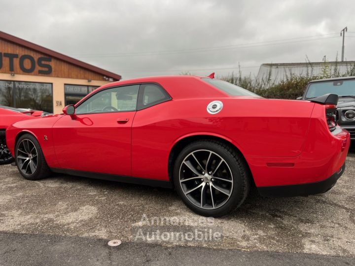 Dodge Challenger V8 64 Scat Pack 492ch boîte automatique*DISPONIBLE ET VISIBLE SUR NOTRE PARC* 51900 Eur - 33