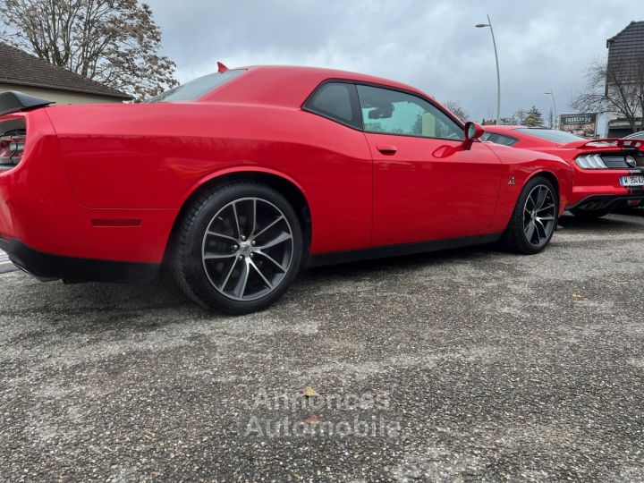 Dodge Challenger V8 64 Scat Pack 492ch boîte automatique*DISPONIBLE ET VISIBLE SUR NOTRE PARC* 51900 Eur - 41