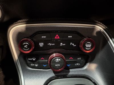 Dodge Challenger R/T SCAT PACK SHAKER V8 64   - 16