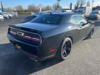 Dodge Challenger Srt 64 V8   - 11