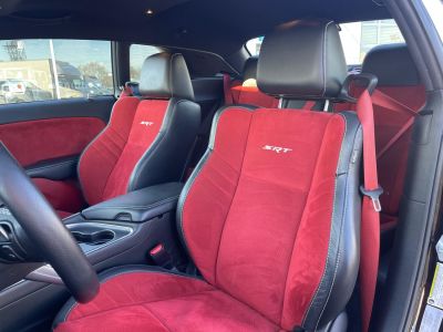Dodge Challenger Srt 64 V8   - 29