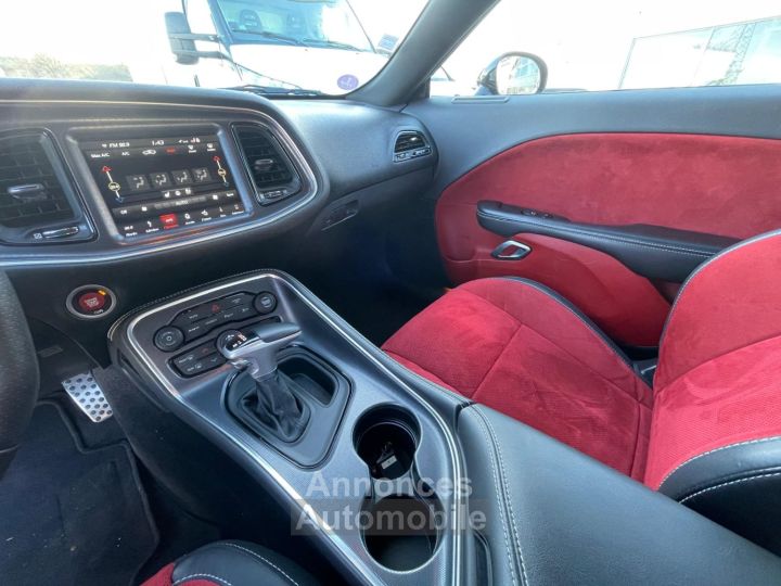 Dodge Challenger Srt 64 V8 - 23