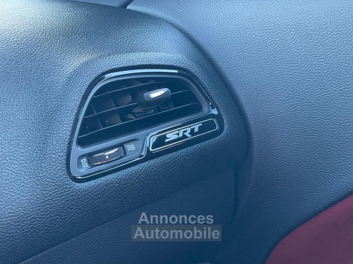 Dodge Challenger Srt 64 V8 - 27