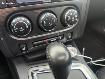 Dodge Challenger SXT 36 V6 309 ch   - 15
