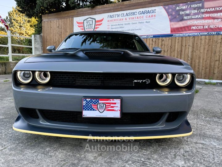 Dodge Challenger SRT HELLCAT WIDEBODY - 2