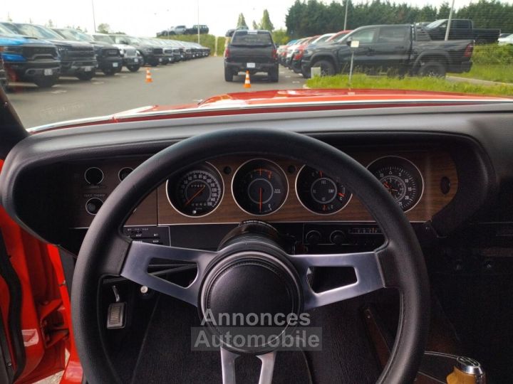 Dodge Challenger 383 MAGNUM BOITE MECA 4, PISTOL GRIP - 21