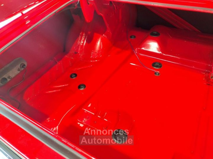 Dodge Challenger 383 MAGNUM BOITE MECA 4, PISTOL GRIP - 32