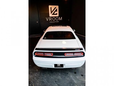 Dodge Challenger 6,4 V8 BM6 SRT8   - 12