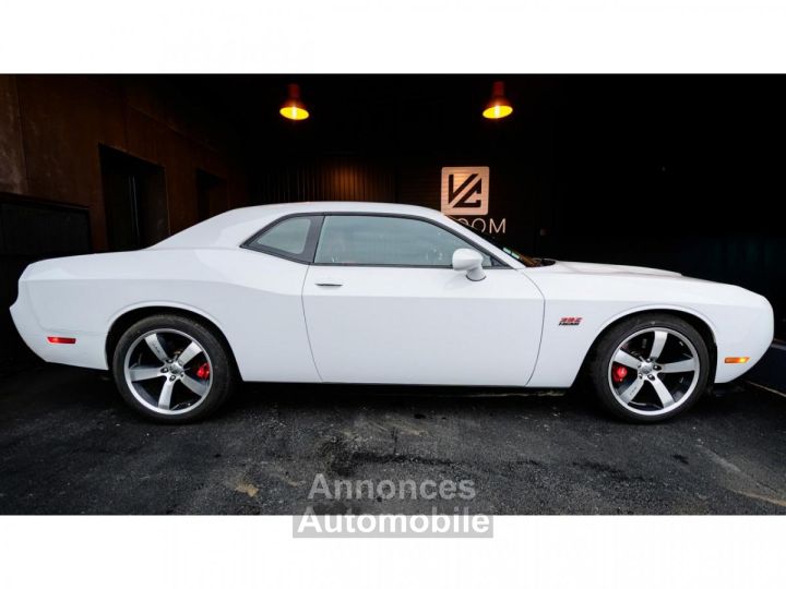 Dodge Challenger 6,4 V8 BM6 SRT8 - 20