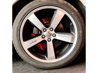 Dodge Challenger 6,4 V8 BM6 SRT8   - 22