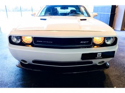 Dodge Challenger 6,4 V8 BM6 SRT8   - 9