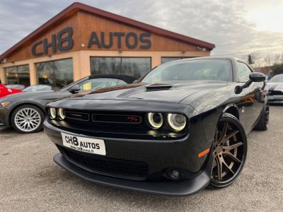 Dodge Challenger V8 64 Scat Pack 492ch boîte automatique 13280KMS NOIR JANTES 22&Prime; NAVIGATION AUDIO ALPINE *DISPONIBLE ET VISIBLE SUR NOTRE PARC* 51900 eur   - 2