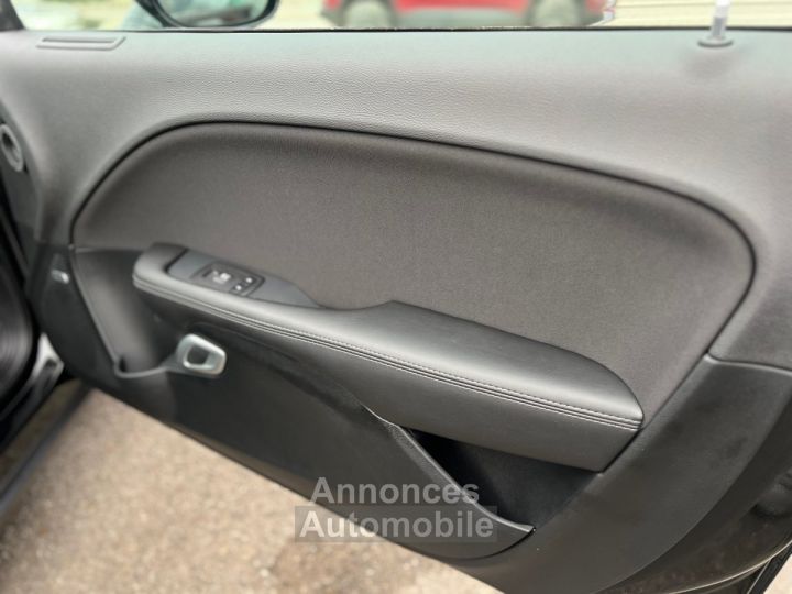 Dodge Challenger V8 64 Scat Pack 492ch boîte automatique 13280KMS NOIR JANTES 22&Prime; NAVIGATION AUDIO ALPINE *DISPONIBLE ET VISIBLE SUR NOTRE PARC* 51900 eur - 15
