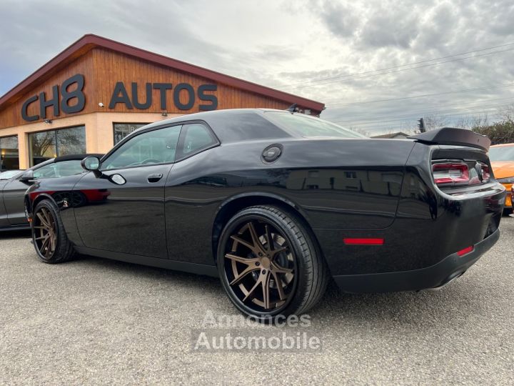Dodge Challenger V8 64 Scat Pack 492ch boîte automatique 13280KMS NOIR JANTES 22&Prime; NAVIGATION AUDIO ALPINE *DISPONIBLE ET VISIBLE SUR NOTRE PARC* 51900 eur - 30