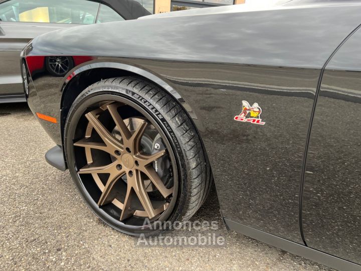Dodge Challenger V8 64 Scat Pack 492ch boîte automatique 13280KMS NOIR JANTES 22&Prime; NAVIGATION AUDIO ALPINE *DISPONIBLE ET VISIBLE SUR NOTRE PARC* 51900 eur - 33