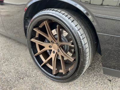 Dodge Challenger V8 64 Scat Pack 492ch boîte automatique 13280KMS NOIR JANTES 22&Prime; NAVIGATION AUDIO ALPINE *DISPONIBLE ET VISIBLE SUR NOTRE PARC* 51900 eur   - 35