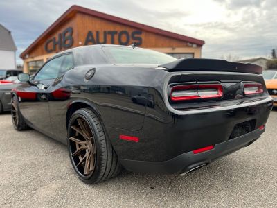 Dodge Challenger V8 64 Scat Pack 492ch boîte automatique 13280KMS NOIR JANTES 22&Prime; NAVIGATION AUDIO ALPINE *DISPONIBLE ET VISIBLE SUR NOTRE PARC* 51900 eur   - 36