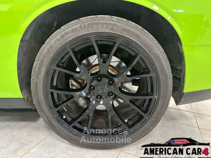 Dodge Challenger 64 v8 t scatpack - 13