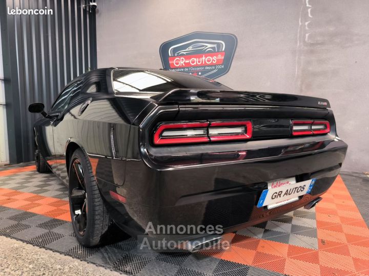 Dodge Challenger SRT8 61 431cv Carte grise Française CT ok Boite manuelle Historique Embrayage neuf Garantie 6 mois - 8