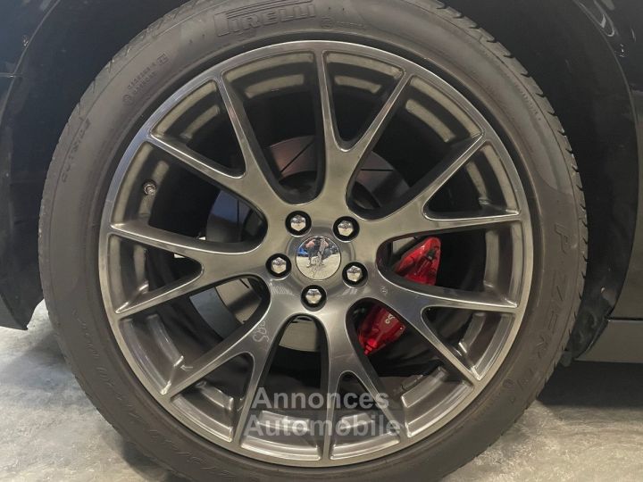 Dodge Challenger SRT V8 64 l 485 ch SRT Malus payé - 14
