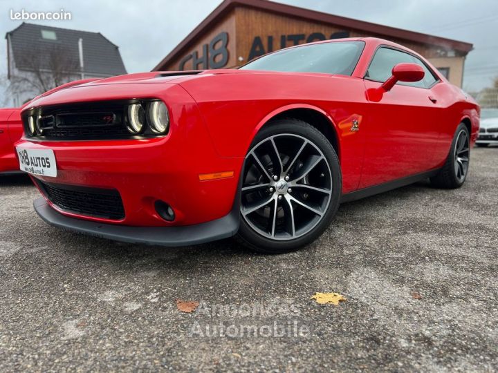 Dodge Challenger V8 64 Scat Pack 492ch boîte automatique - 2