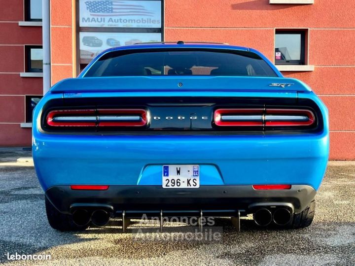 Dodge Challenger 64 V8 SRT - 5