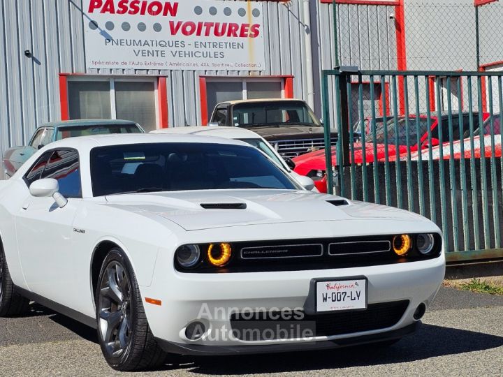 Dodge Challenger SXT Plus 36L Pentastar 305ch BVA8 - 1