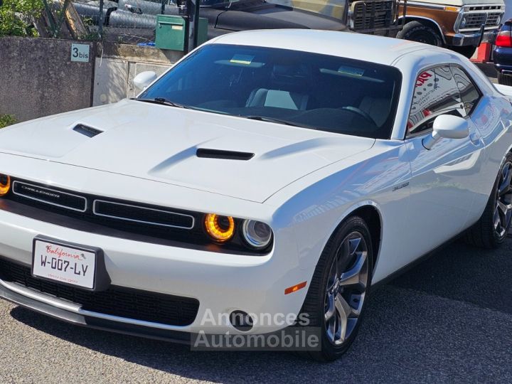 Dodge Challenger SXT Plus 36L Pentastar 305ch BVA8 - 3