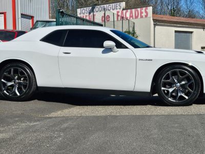 Dodge Challenger SXT Plus 36L Pentastar 305ch BVA8   - 4