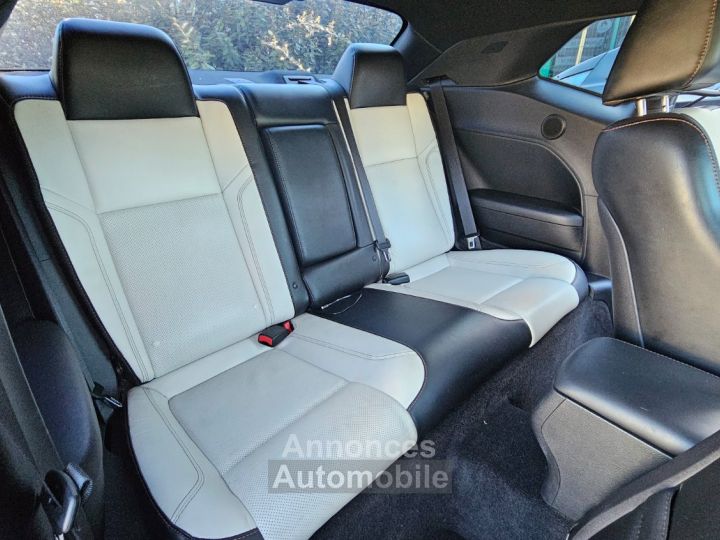 Dodge Challenger SXT Plus 36L Pentastar 305ch BVA8 - 21