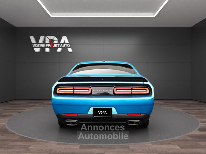 Dodge Challenger  36 V6 309 ch – CarPlay – Caméra de recul – Sièges chauffants - 5