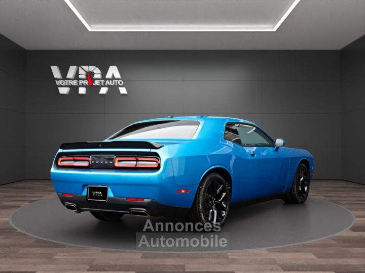 Dodge Challenger  36 V6 309 ch – CarPlay – Caméra de recul – Sièges chauffants - 6