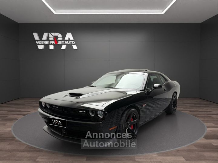 Dodge Challenger SRT392 64 V8 492CH TOIT PANO CAMERA DE RECUL SIÈGES ET VOLANT CHAUFFANTS - 1