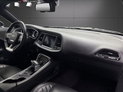 Dodge Challenger SRT392 64 V8 492CH TOIT PANO CAMERA DE RECUL SIÈGES ET VOLANT CHAUFFANTS   - 12