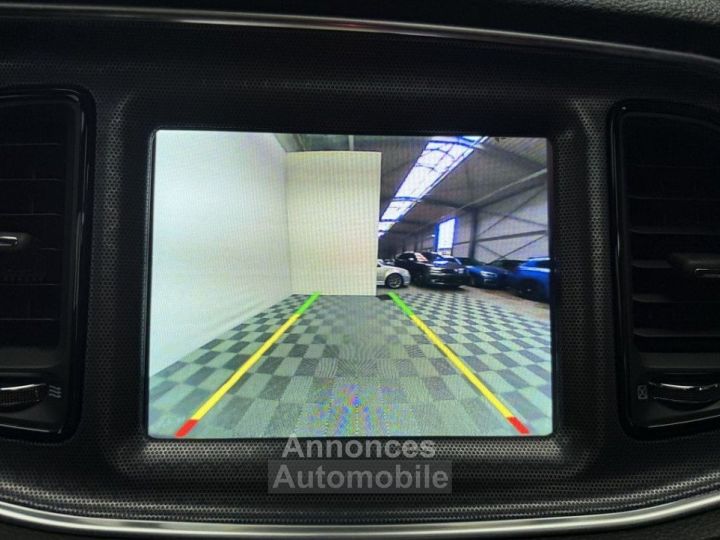 Dodge Challenger SRT392 64 V8 492CH TOIT PANO CAMERA DE RECUL SIÈGES ET VOLANT CHAUFFANTS - 14