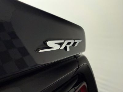 Dodge Challenger SRT392 64 V8 492CH TOIT PANO CAMERA DE RECUL SIÈGES ET VOLANT CHAUFFANTS   - 15