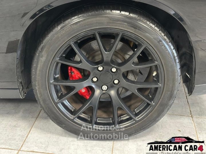 Dodge Challenger srt 64 - boite manuelle - 8