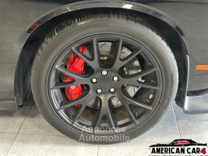 Dodge Challenger srt 64 - boite manuelle - 10